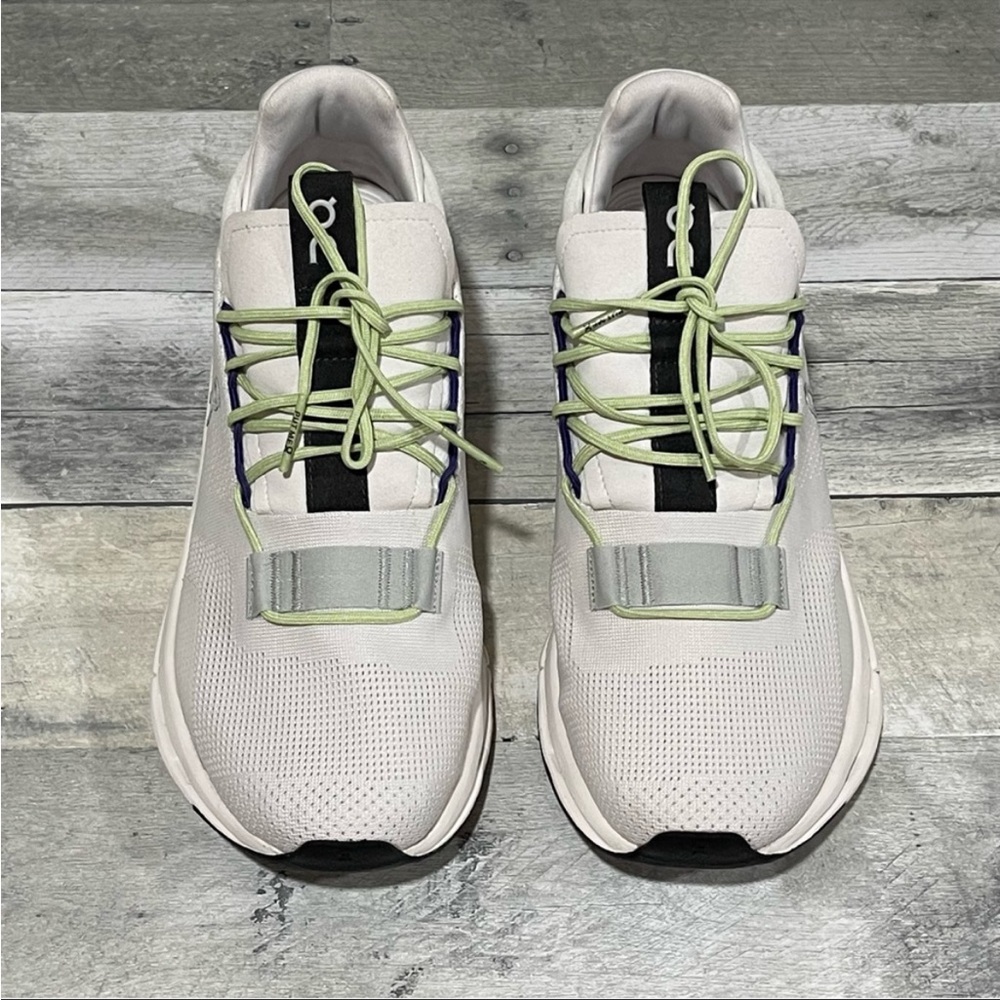 ON Cloudnova Men's  Sneaker - White/ Mineral -  Sz - 8 .US